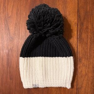 L.L. Bean Black and White Kids Hat